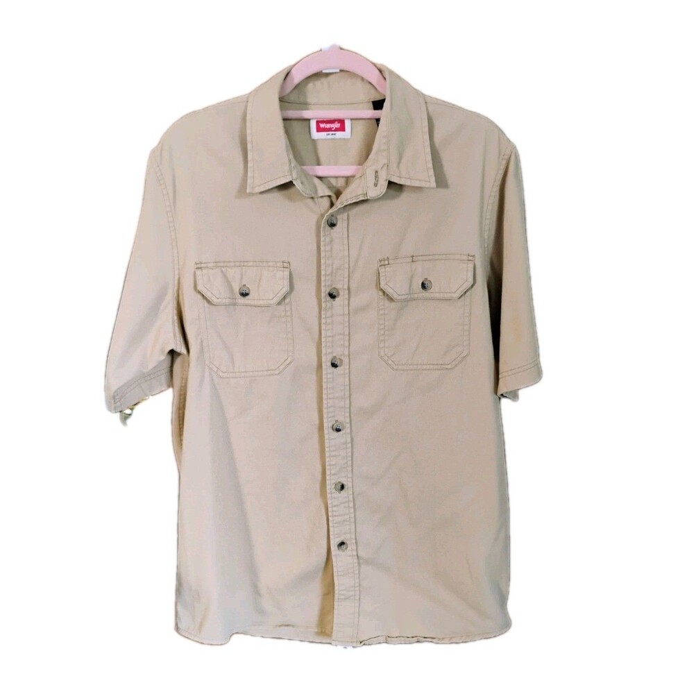 Wrangler Women's Short Sleeve Button Up Shirt,‎ Size M